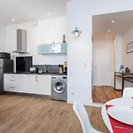Bright 1 Bdr In The Old Town